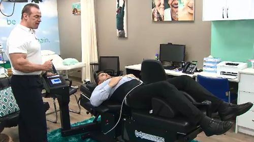 3D compression tables are now being used in Australia to treat sufferers of chronic back pain (9NEWS)