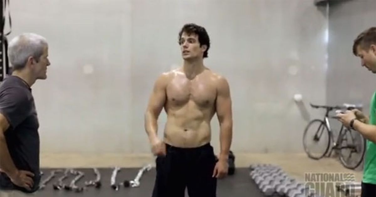 henry cavill body superman