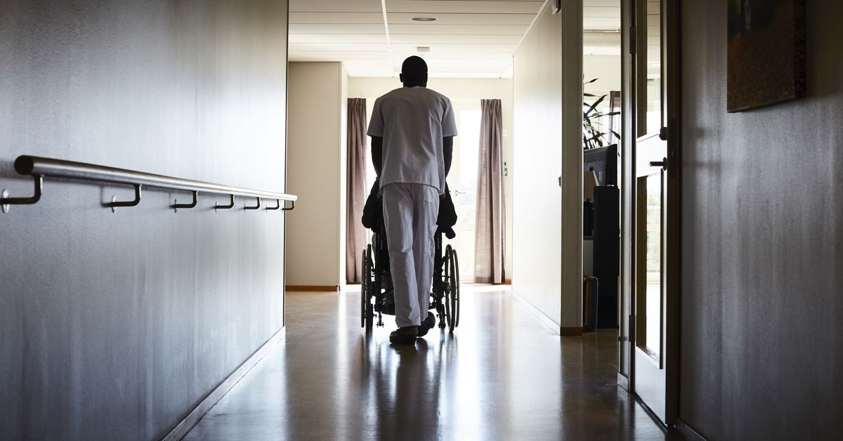 Thousands of aged care workers walking off the job – 9News