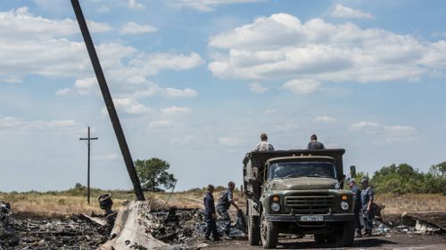 Russian military claims a Ukrainian fighter jet was flying close to MH17 before crash