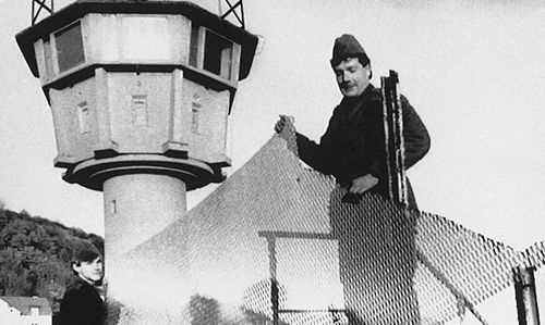 East Germany's heavily fortified land border. (Photo: AP).