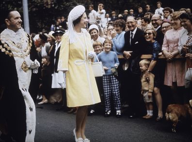 queen elizabeth ii coronation tour