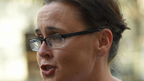 Victorian Emergency Services Minister Jane Garrett resigns over long-running CFA deal