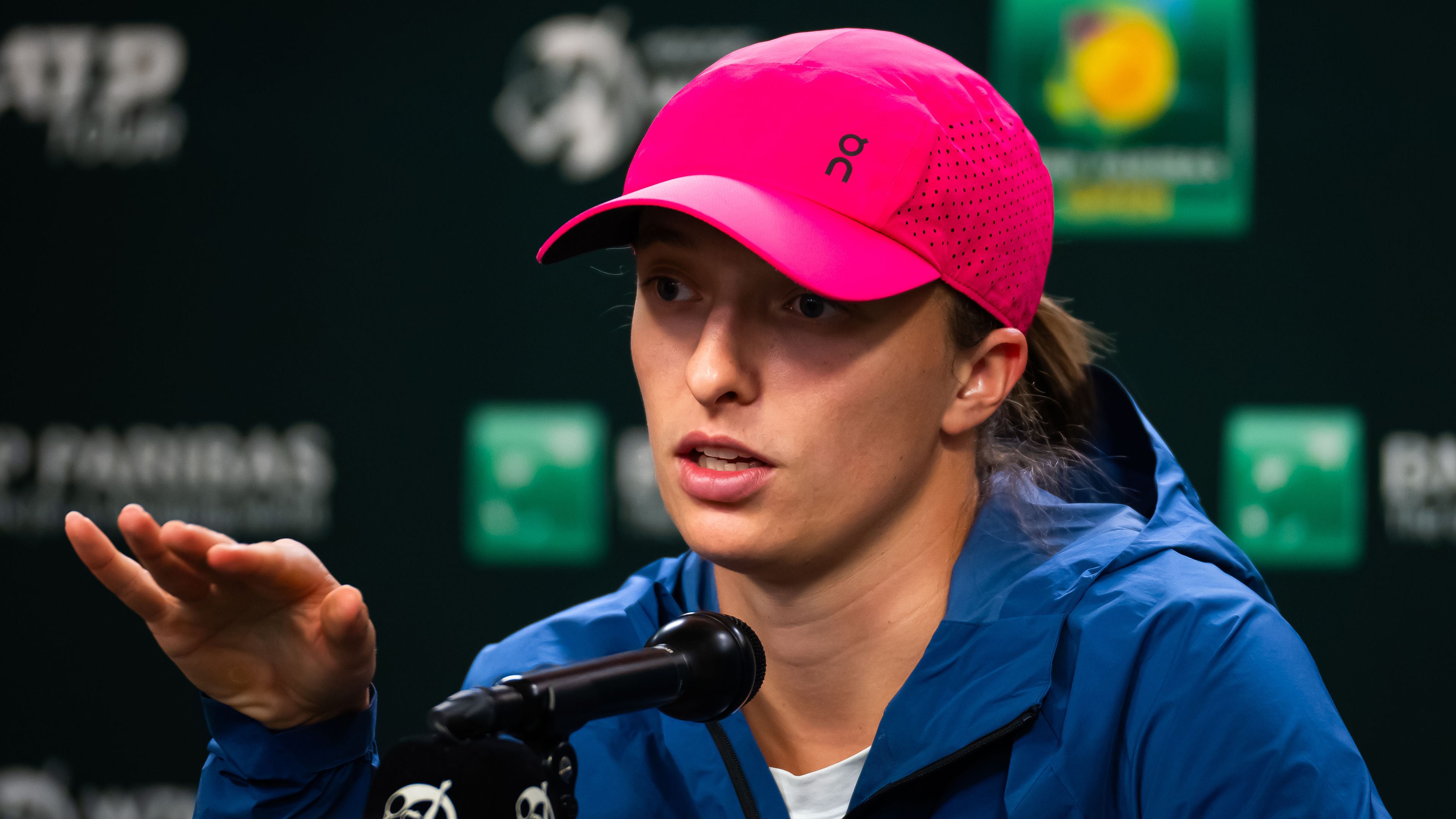 Top-ranked Iga Swiatek routs Ukraine's Marta Kostyuk to reach Indian Wells final
