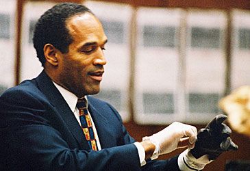 Who presented the defence's closing argument in OJ Simpson's trial for murder?