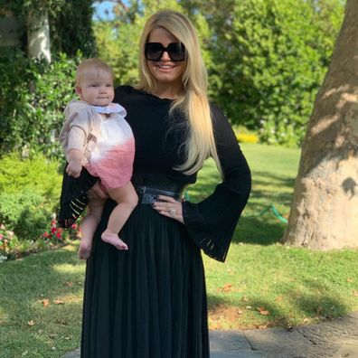 Jessica Simpson reveals 45 kg weight loss after welcoming third child -  9Celebrity