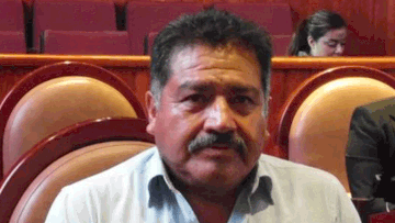 Tlaxiaco Mayor Alejandro Aparicio Santiago has been gunned down.