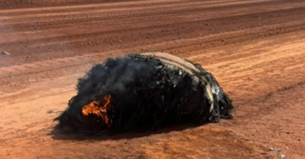 Flaming chunk of suspected space junk crash lands on WA mine site