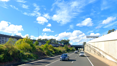 5. Hills Motorway at Carlingford