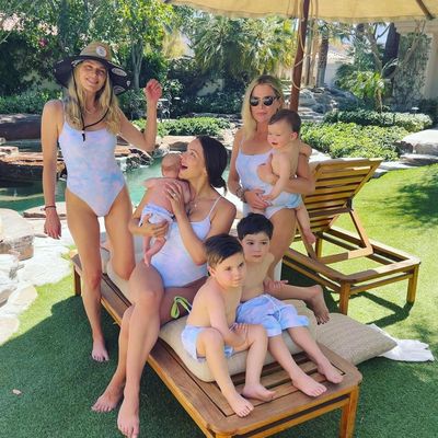 Katharine McPhee and step-daughters Sara and Erin Foster