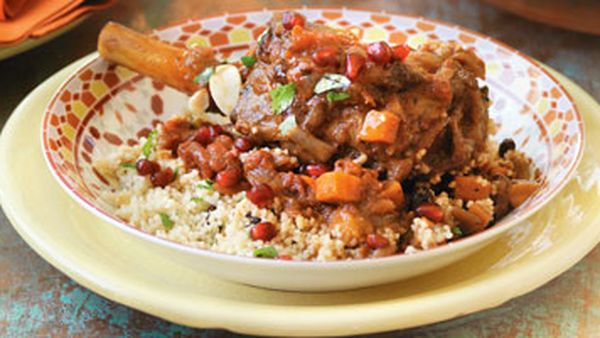 Lamb shanks with spices & couscous