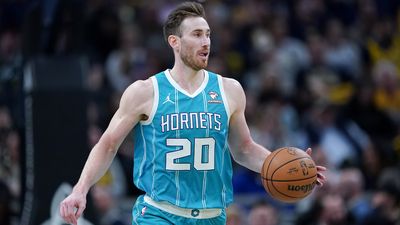 10. Gordon Hayward - Charlotte Hornets