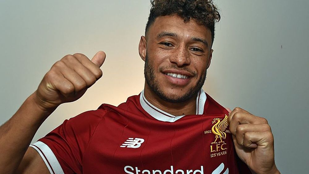 Liverpool gets Alex Oxlade-Chamberlain from Arsenal for $57 million