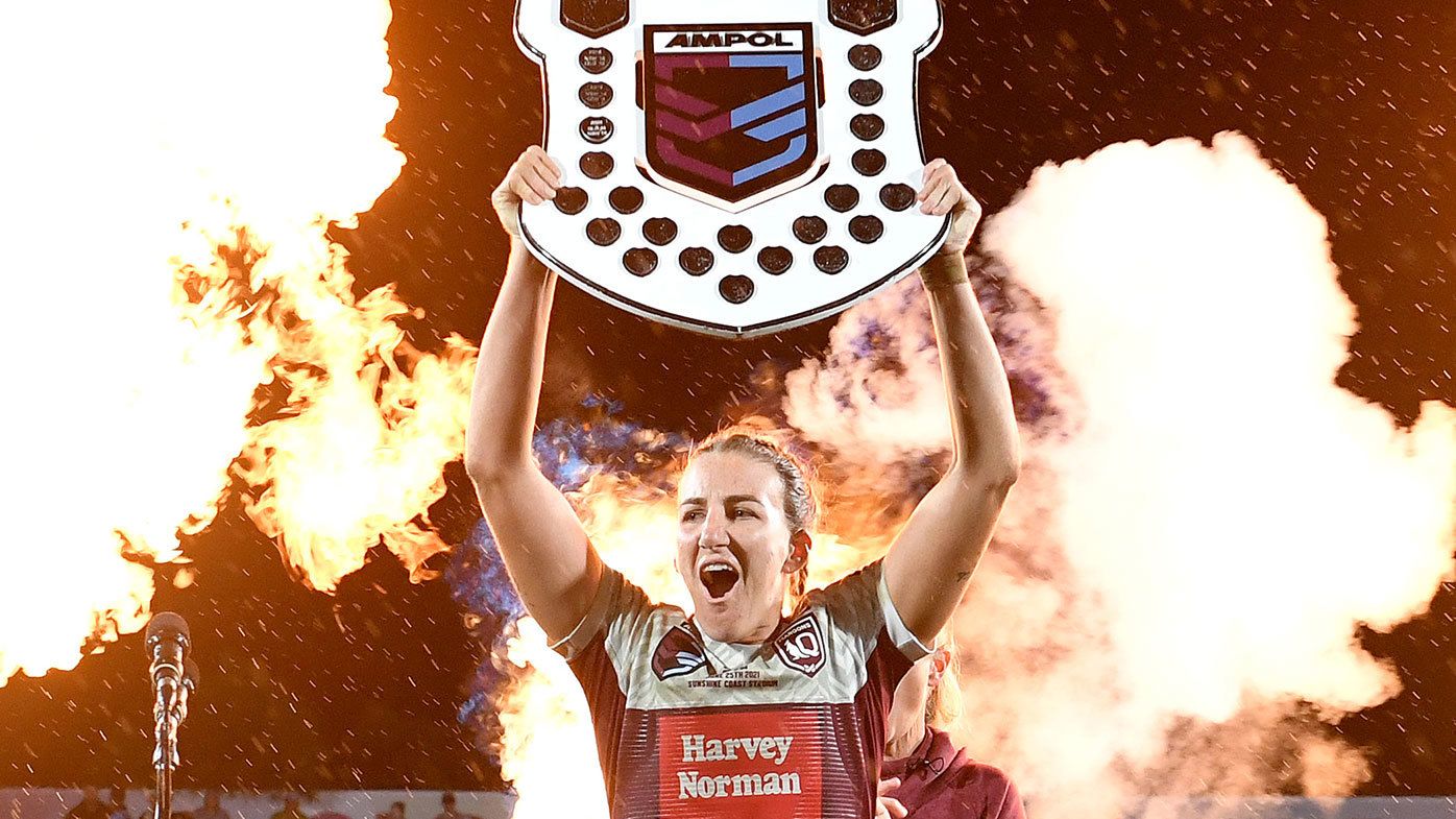  Ali Brigginshaw of Queensland holds up the shield in 2021