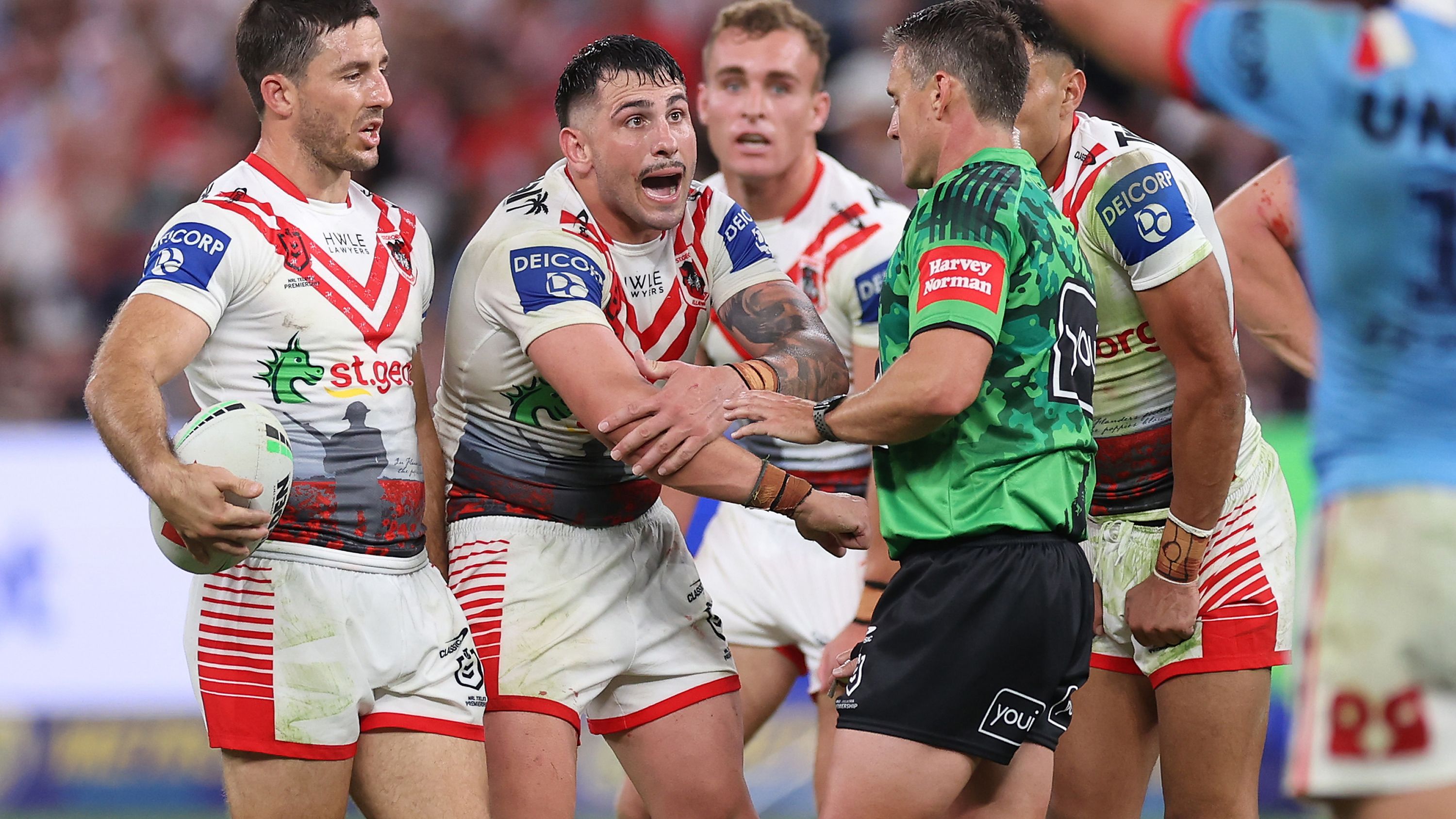 Dragons stars 'may not necessarily want to be there' as club braces for $1.2m exodus