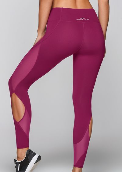 <a href="https://www.lornajane.com.au/-collection/-tights/tokyo-core-f-l-tight/p-091738_BEET_L" target="_blank" draggable="false">Lorna Jane Tokyo Core Full Length Tight, $105.99.</a>