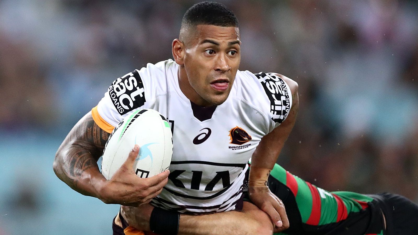 Gold Coast Titans spring NRL surprise by signing Jamayne Isaako for rest of 2022