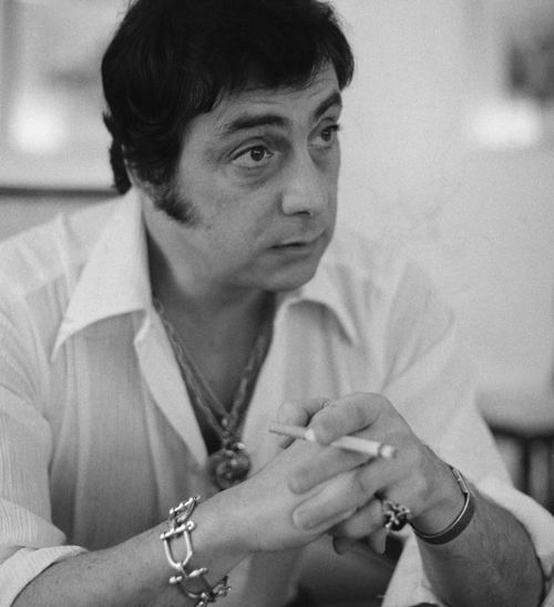 Penthouse magazine publisher Bob Guccione at his suite at the Drake Hotel, 1973 (Getty)