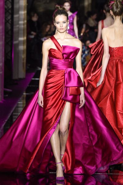 The incredible pairing of bold red and hot pink. Zuhair Murad Paris Haute Couture Spring Summer 2017.