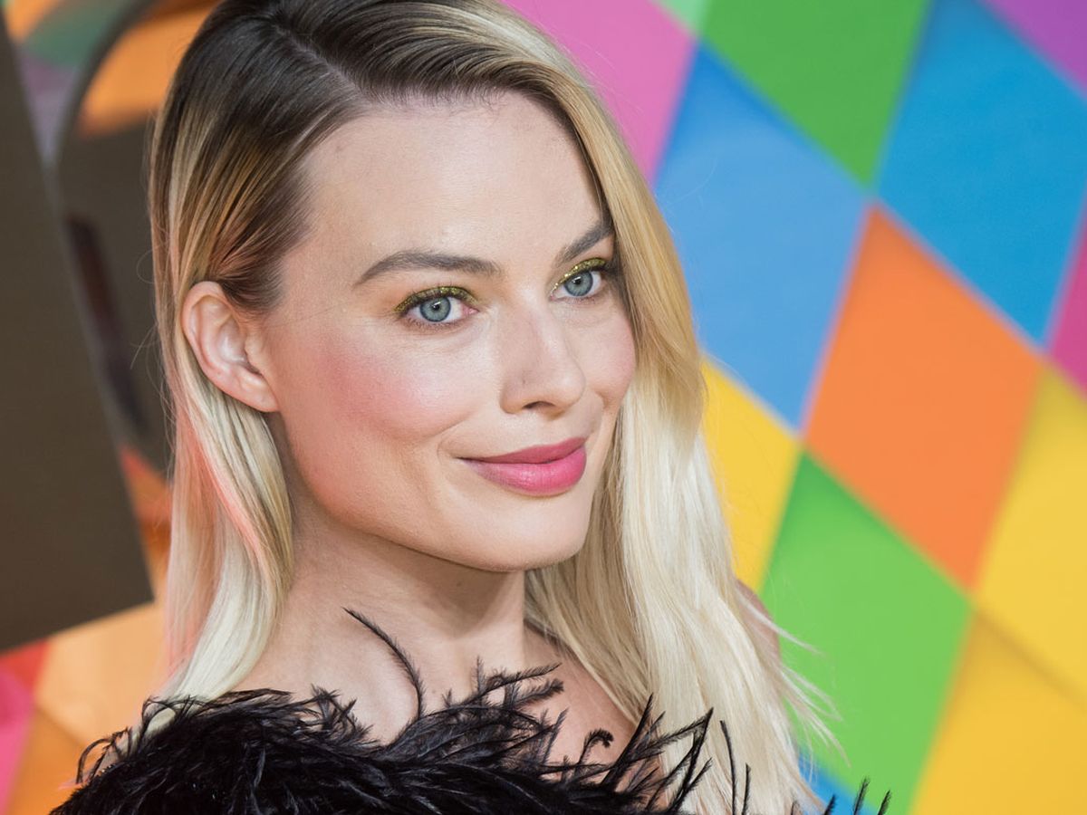 Birds of Prey: Everything We Know About Margot Robbie's Return as Harley  Quinn