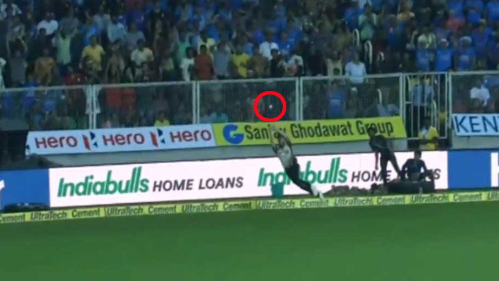 New Zealand Black Caps lose T20 decider in India after Mitchell Santner sets up spectacular catch