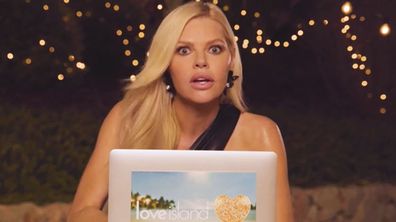 Love Island Australia Sophie Monk Islanders' Phones 2022 Season 4