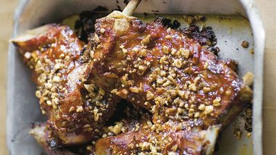 Recipe:&nbsp;<a href="http://kitchen.nine.com.au/2016/05/16/16/14/stphane-reynaud-travers-rti-ail-grill-roast-spare-ribs-with-toasted-garlic" target="_top">St&eacute;phane Reynaud's travers r&ocirc;ti, ail grill&eacute; (roast spare ribs with toasted garlic)</a>