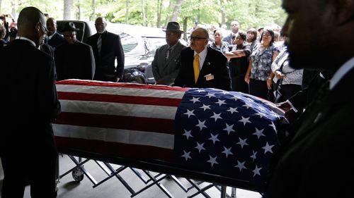 Hundreds gather to farewell slain South Carolina man Walter Scott after officer charged with murder