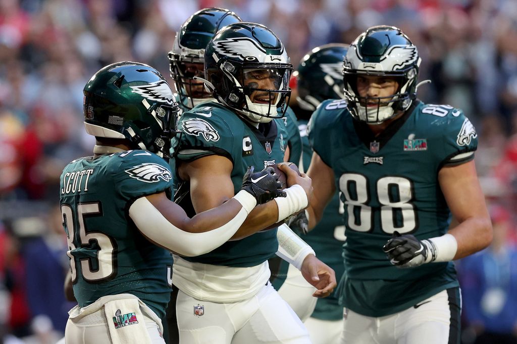 Hurts, Eagles soar into Super Bowl, FOX 4 Kansas City WDAF-TV