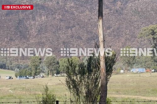 Aï»¿ccused cop killer and fugitive Dezi Freeman has been shot dead by police in Victoria.