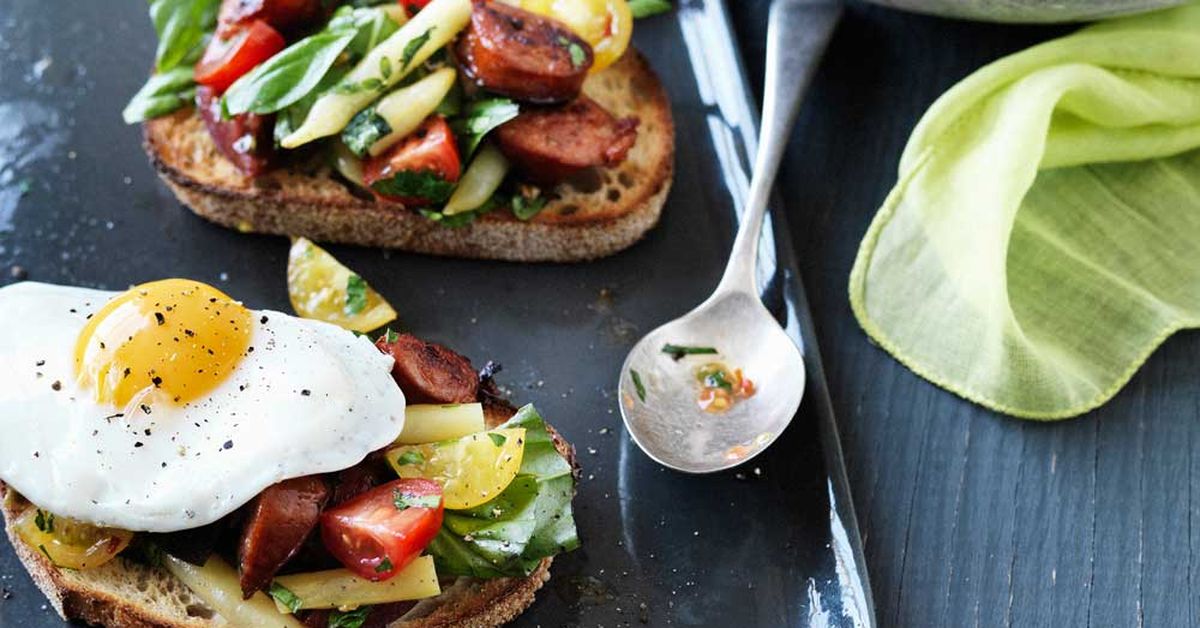 Hayden Quinn's tomato breakfast salad with chorizo, herbs, eggs and toast - 9Kitchen