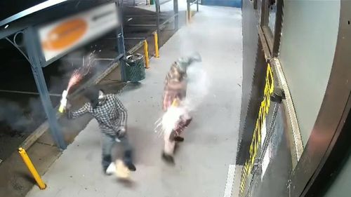 Mackay, incendio doloso di una tabaccheria 