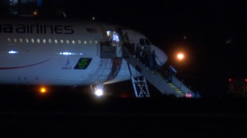 A Malaysian Airlines plane turned back to Sydney Airport.