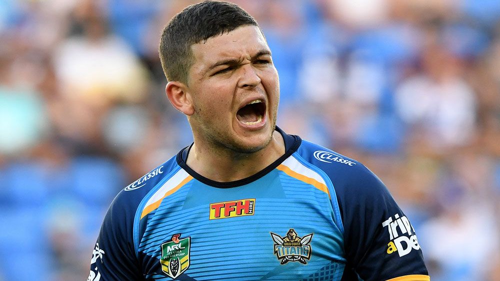 Gold Coast halfback Ashley Taylor signs $3 million deal with the Titans until 2021