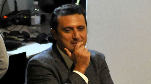 Costa Concordia skipper defends evacuation delay