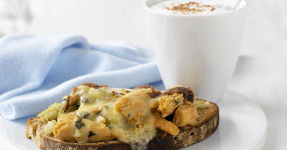 Tuna and cheddar melts - 9Kitchen