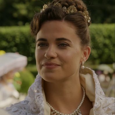 Genevieve Chenneour as Miss Clara Livingston in Bridgerton