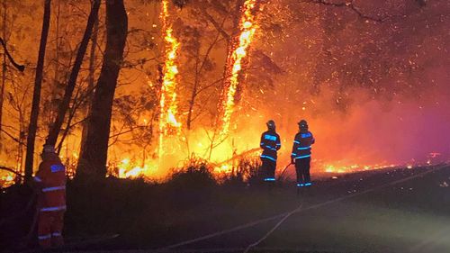 The fire in Currowan, north of Batemans Bay.