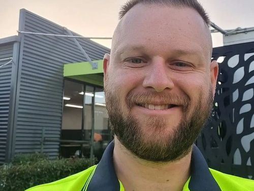 Andrew Collyer, 36, dirigiu pela Menulog em Melbourne por 12 meses.