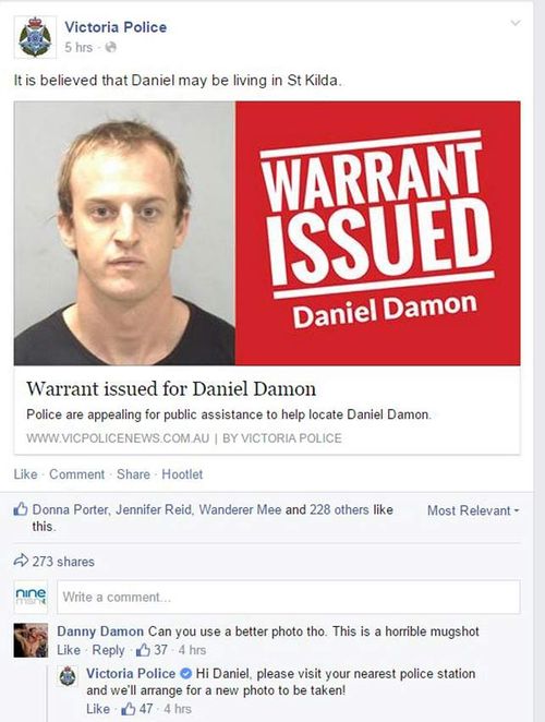 Danny Damon and his conversation with Victoria Police on Facebook. (Facebook)