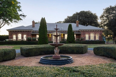 This $4 million Victorian estate has its own historic racecourse