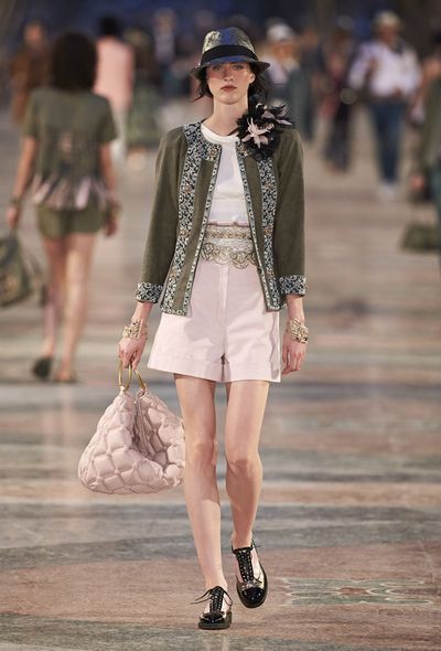 Coco Cuba: front row at Chanel Cruise 2016/17 collection