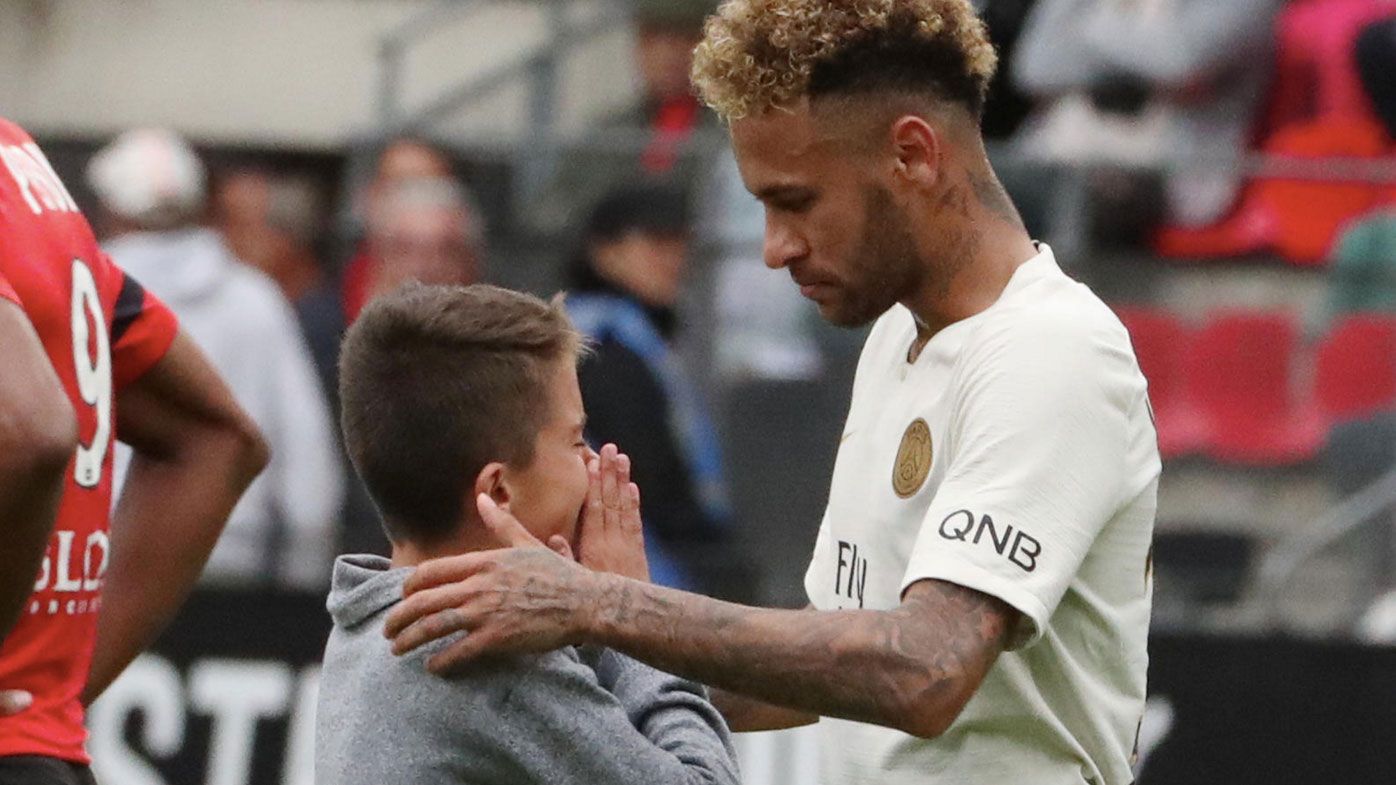 Neymar gives jersey to crying boy as Paris Saint-Germain down Rennes in Ligue 1