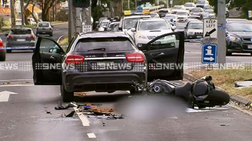 Road toll rises after motorcyclist killed in Melbourne crash 