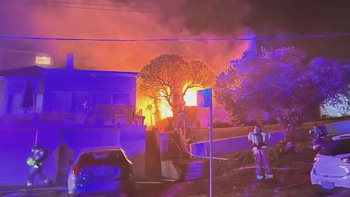 Bondi home fire Friendly Jordies