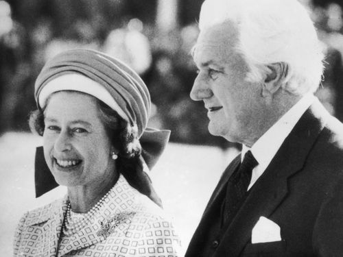 Rainha Elizabeth e Sir John Kerr