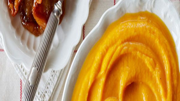 Pumpkin and goat’s cheese puree