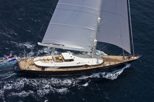 Mike Lynch Superyacht Bayesian: Did open hatches and large mast play ...