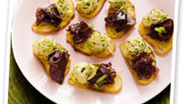 Crostini of roast beef with celeriac remoulade