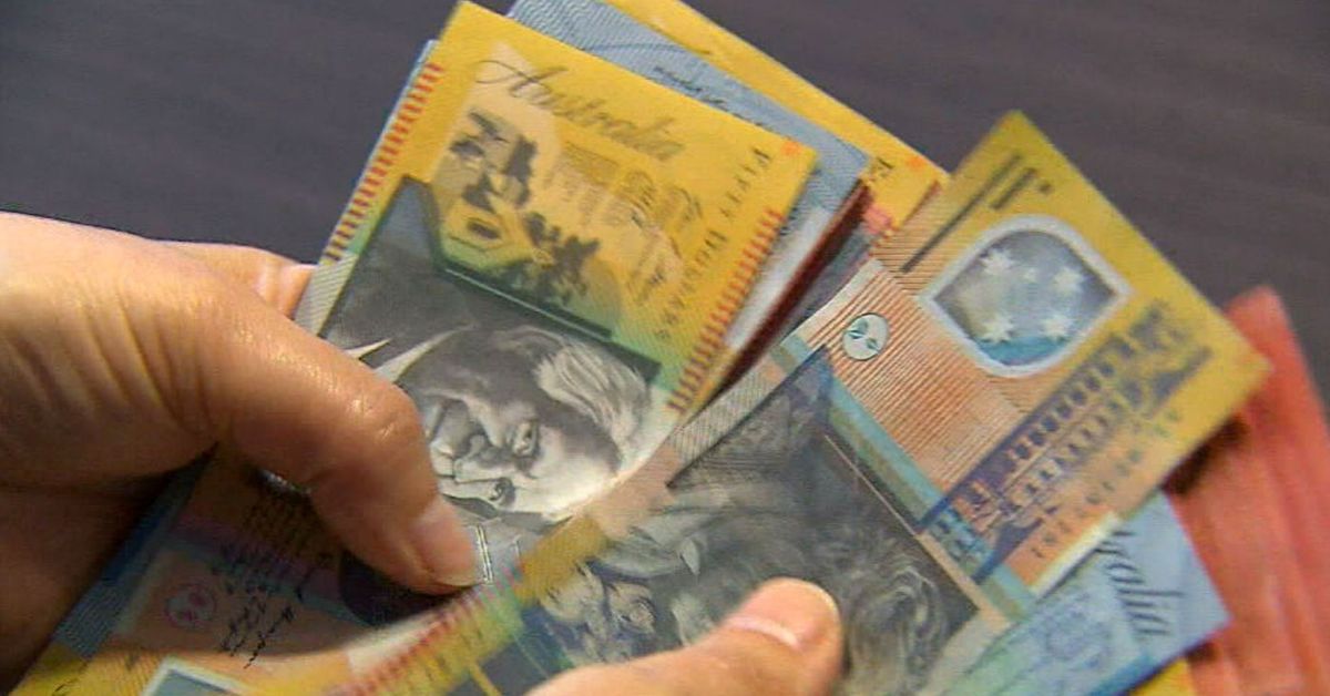 Three in four Aussie workers skip this simple check - and it could cost them thousands